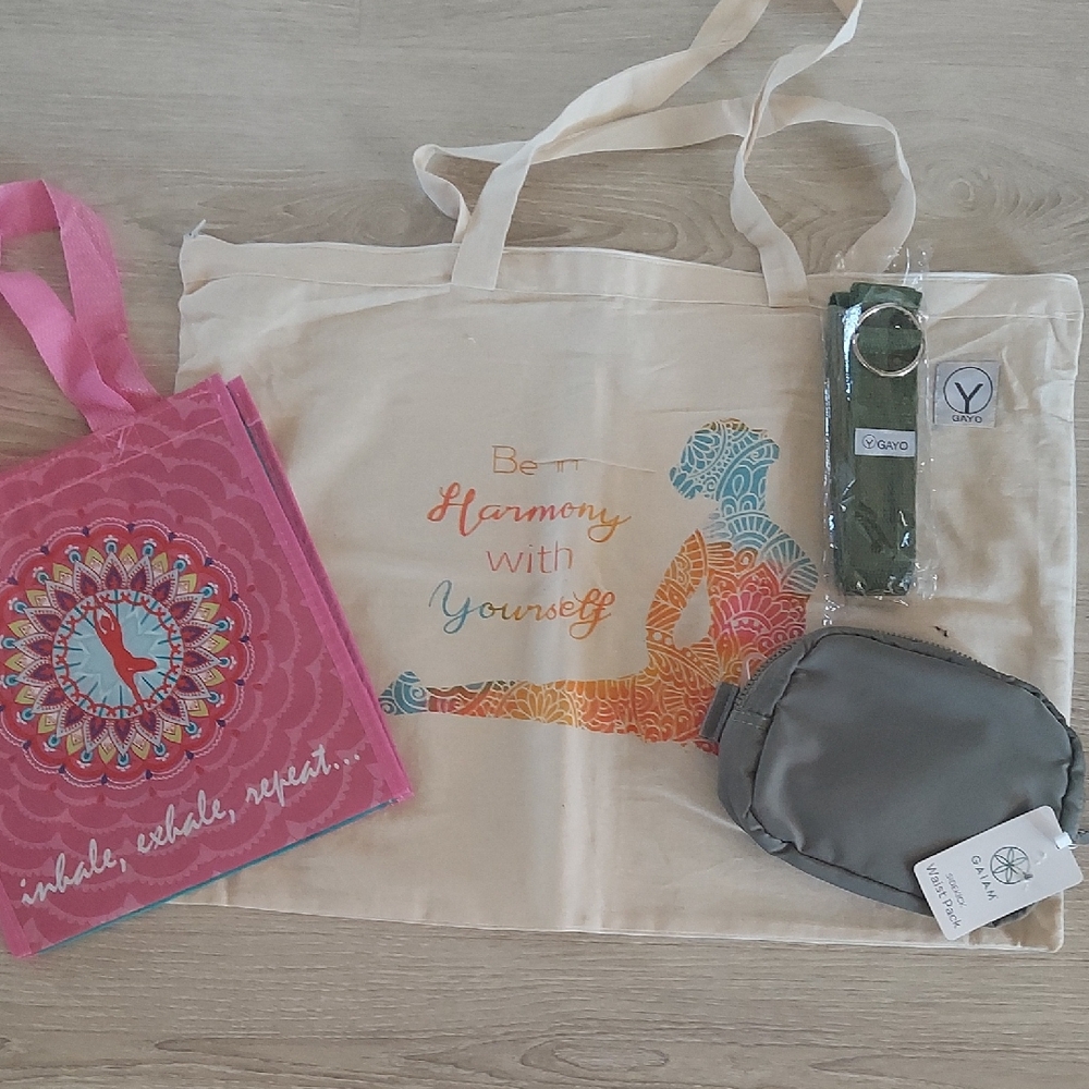 Gaiam/Gayo Yoga Accessory Bundle